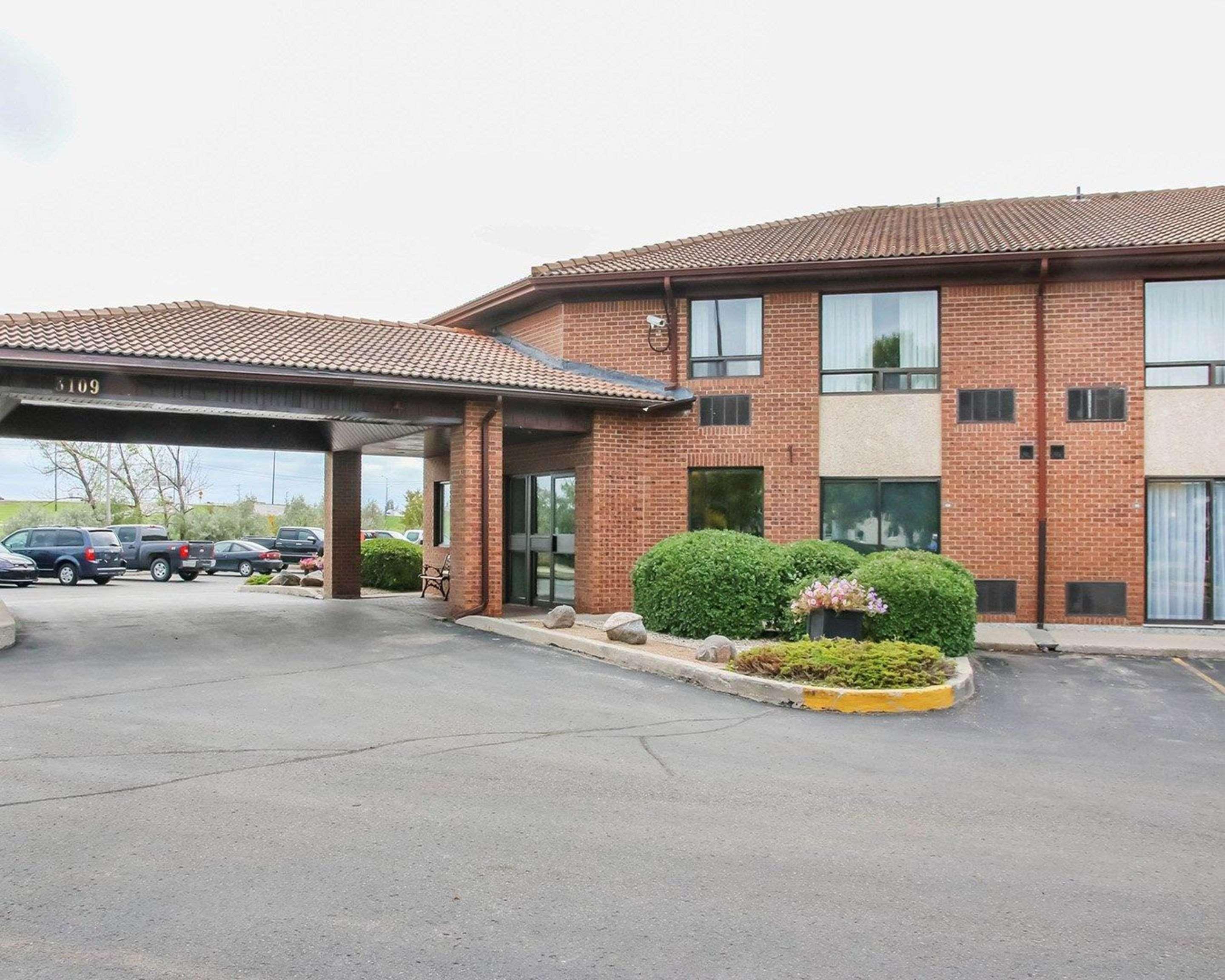 Comfort South Inn